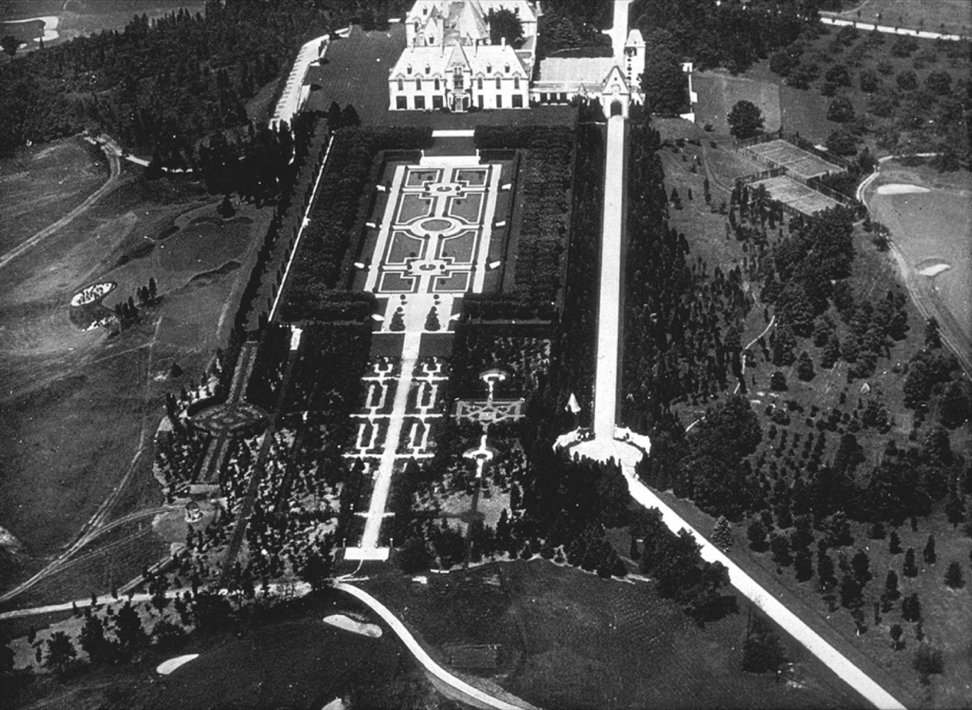 Aerial photograph of Otto Kahn's vast Long Island estate, a chateau surrounded by formal gardens